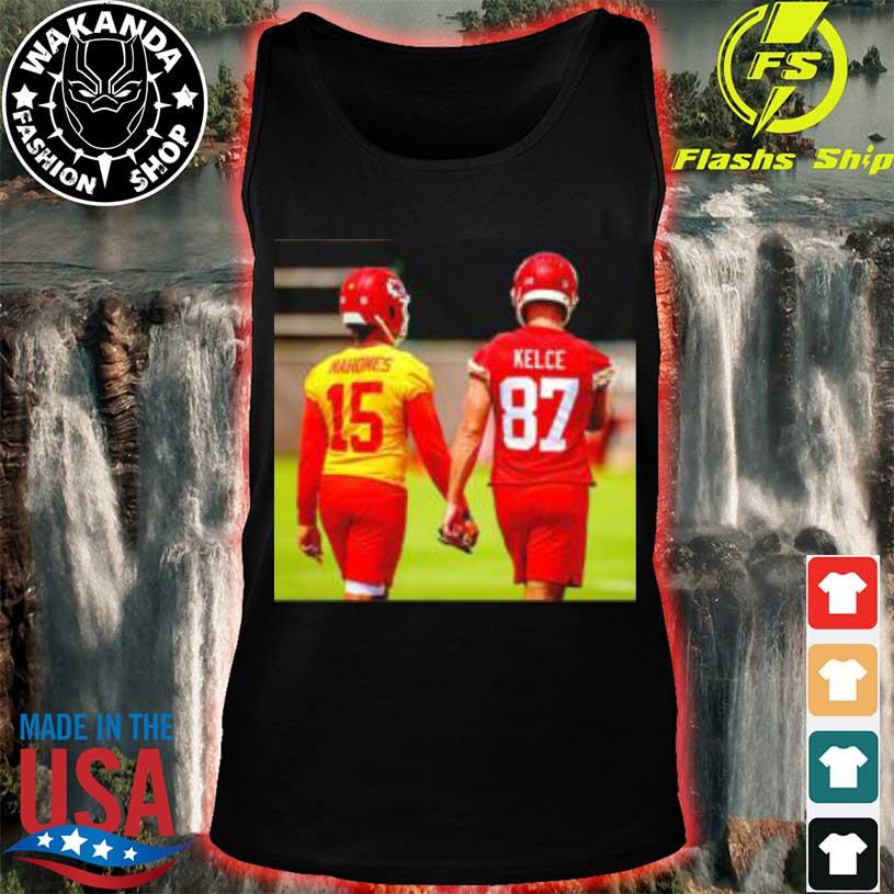 Patrick mahomes and travis kelce holding hand funny picture shirt, hoodie,  sweater, long sleeve and tank top